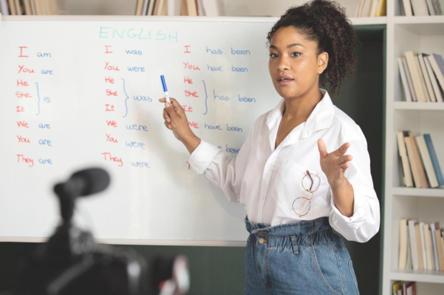 Notre équipe travaillant ensemble dans nos bureaux de Rennes