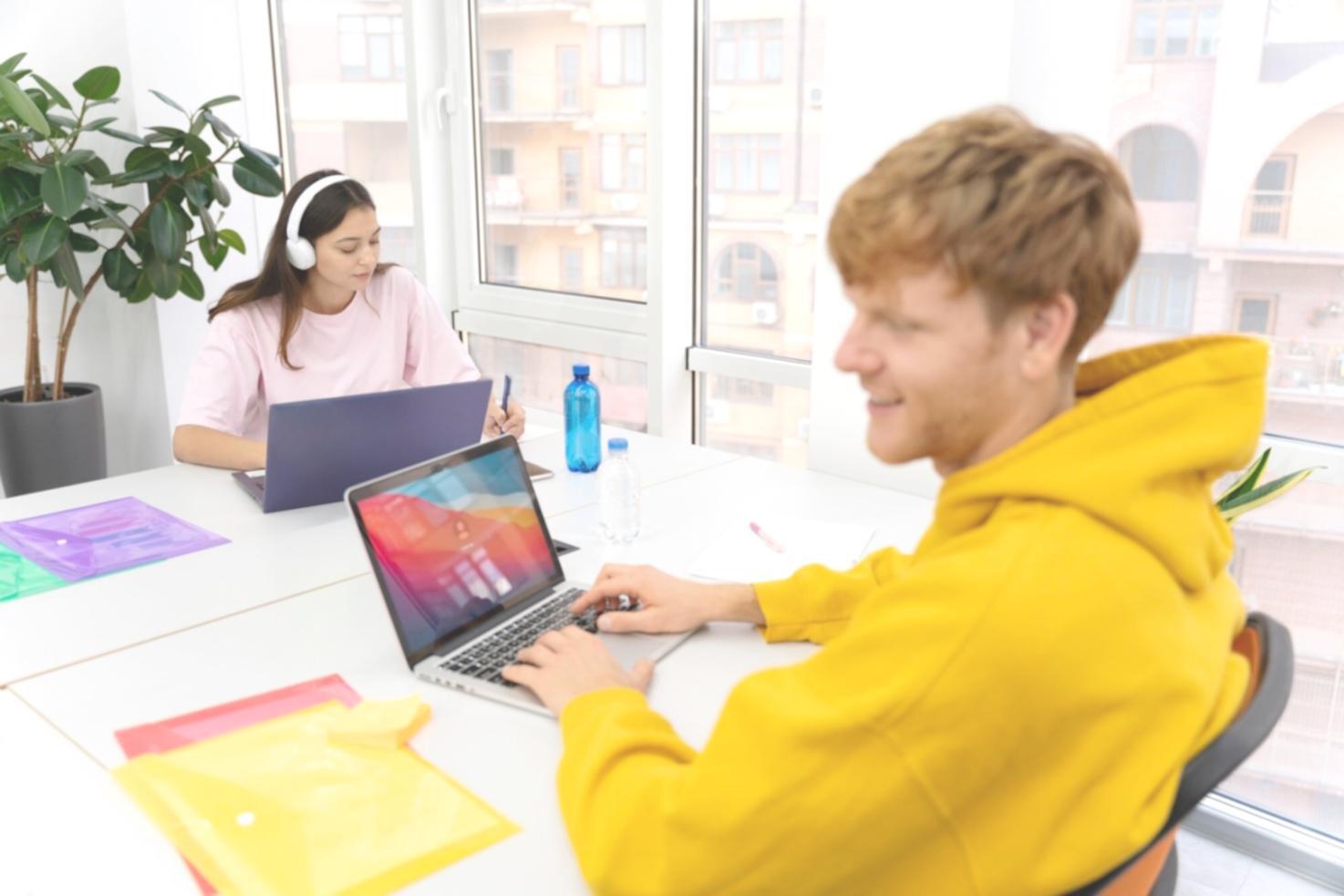 Environnement d'apprentissage professionnel pour les formations en finance et business en ligne